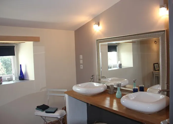 Le Mas De La Borne Saint-Montan